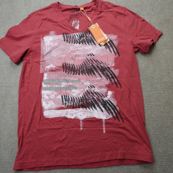 Hugo Boss Mens Shirt XL Red Artwork lil Wings NEW - Picture 1 of 6